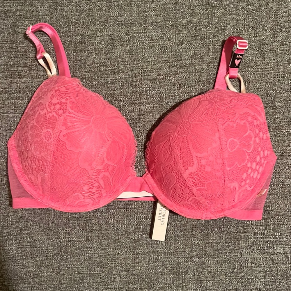 NWT VS Push Up Bra